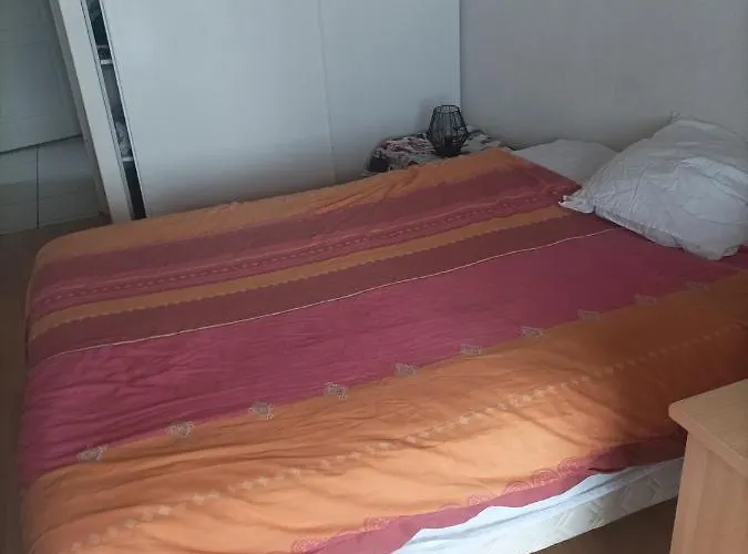 Chambre Privee Avec Vue Sur La Rhune